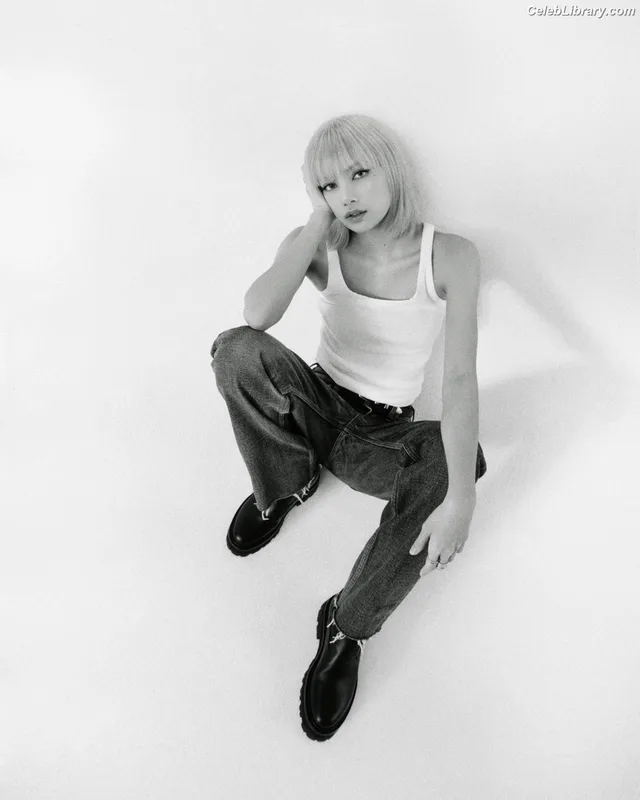 Lisa  BLΛƆKPIИK (Blackpink) photo 9 of 6190