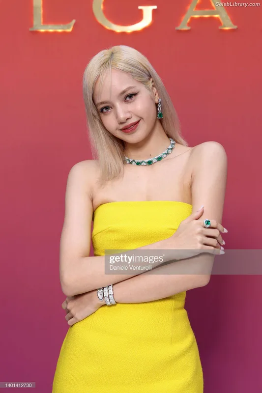 Lisa  BLΛƆKPIИK (Blackpink) photo 4 of 6190