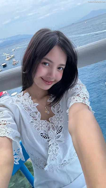 Lisa BLΛƆKPIИK (Blackpink) photo 12 of 6190