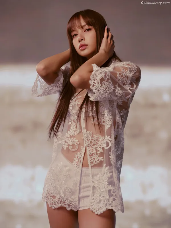 Lisa  BLΛƆKPIИK (Blackpink) photo 9 of 6190