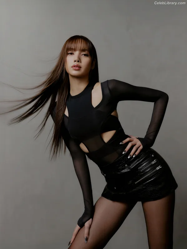 Lisa  BLΛƆKPIИK (Blackpink) photo 15 of 6190