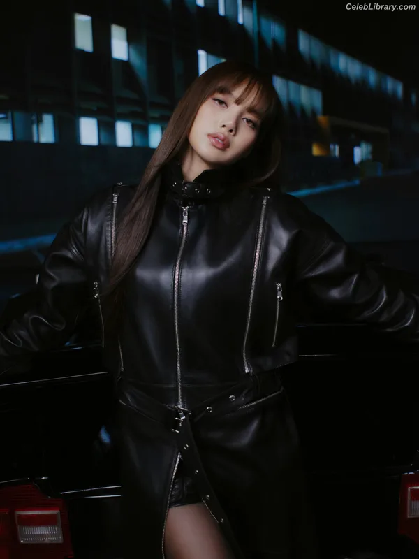 Lisa  BLΛƆKPIИK (Blackpink) photo 16 of 6190