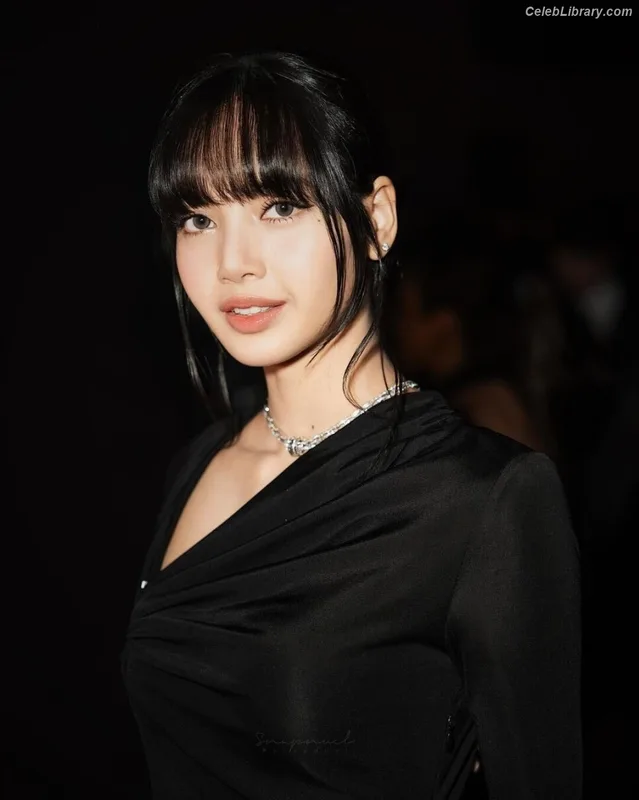 Lisa  BLΛƆKPIИK (Blackpink) photo 7 of 6190