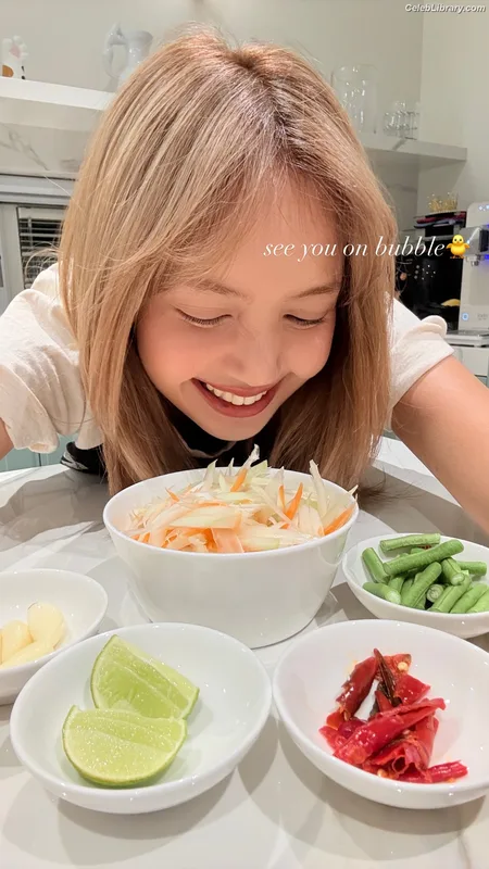 Lisa  BLΛƆKPIИK (Blackpink) photo 21 of 6190