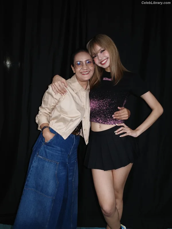 Lisa  BLΛƆKPIИK (Blackpink) photo 5 of 6190