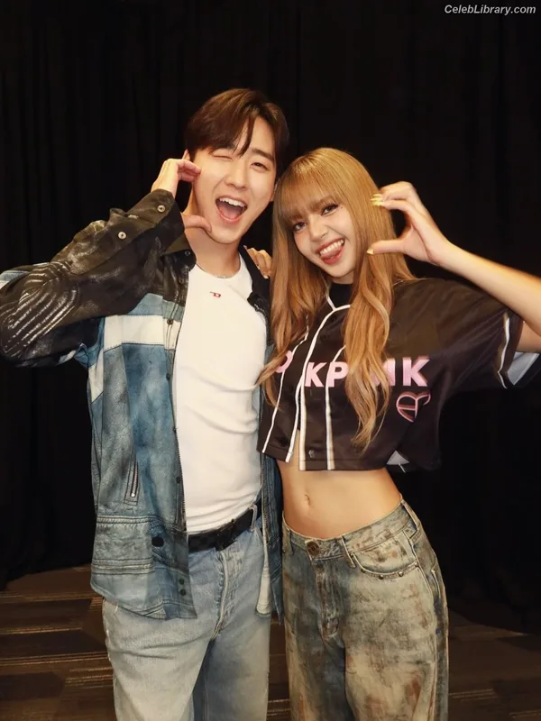 Lisa  BLΛƆKPIИK (Blackpink) photo 21 of 6190