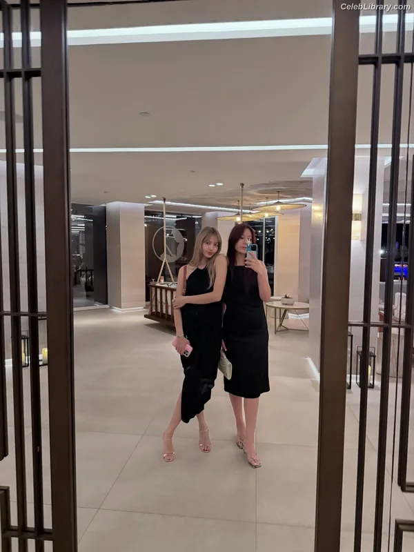 Lisa  BLΛƆKPIИK (Blackpink) photo 4 of 6190