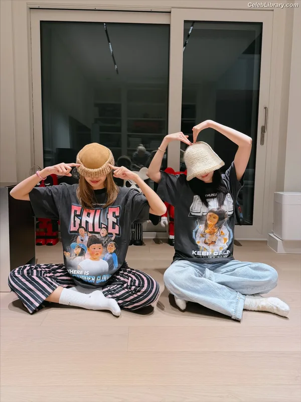 Lisa  BLΛƆKPIИK (Blackpink) photo 17 of 6190