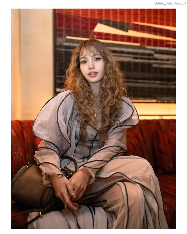 Lisa  BLΛƆKPIИK (Blackpink) photo 18 of 6190
