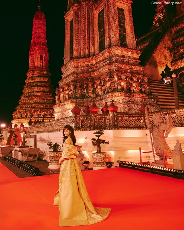 Lisa  BLΛƆKPIИK (Blackpink) photo 11 of 6190