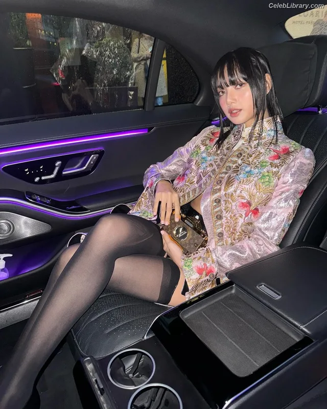Lisa  BLΛƆKPIИK (Blackpink) photo 8 of 6190