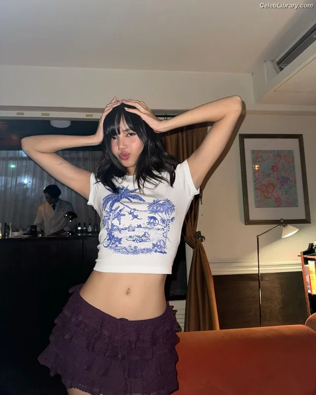 Lisa  BLΛƆKPIИK (Blackpink) photo 19 of 6190