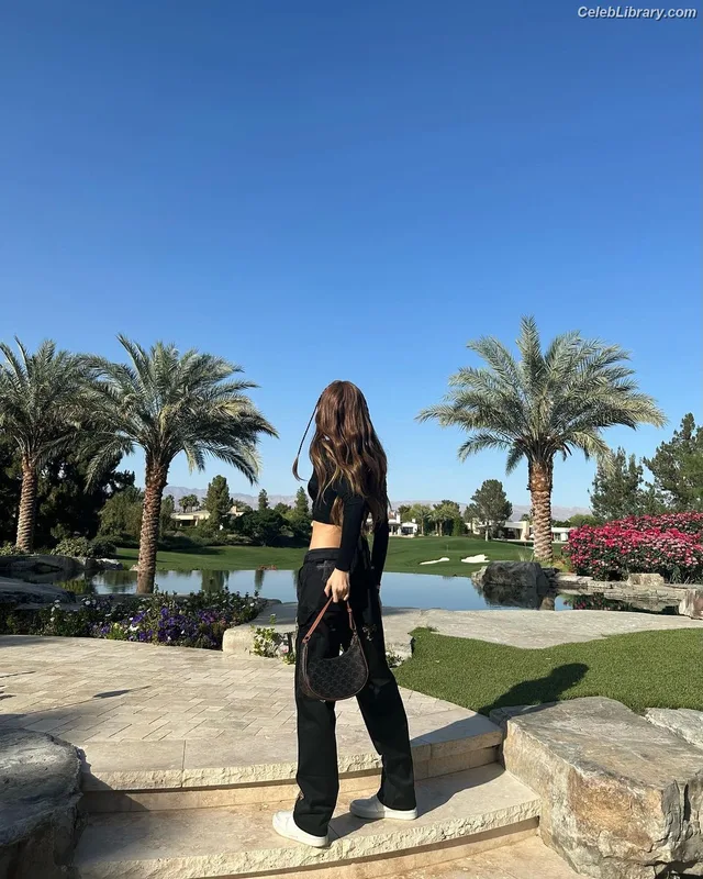 Lisa  BLΛƆKPIИK (Blackpink) photo 12 of 6190