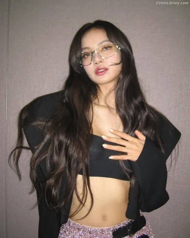 Lisa  BLΛƆKPIИK (Blackpink) photo 15 of 6190