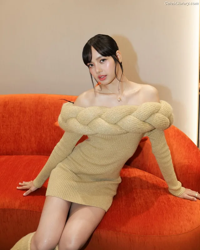 Lisa BLΛƆKPIИK (Blackpink) photo 21 of 6190