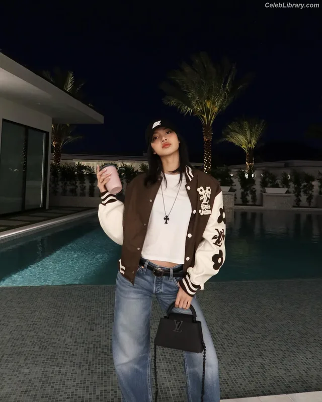 Lisa BLΛƆKPIИK (Blackpink) photo 8 of 6190