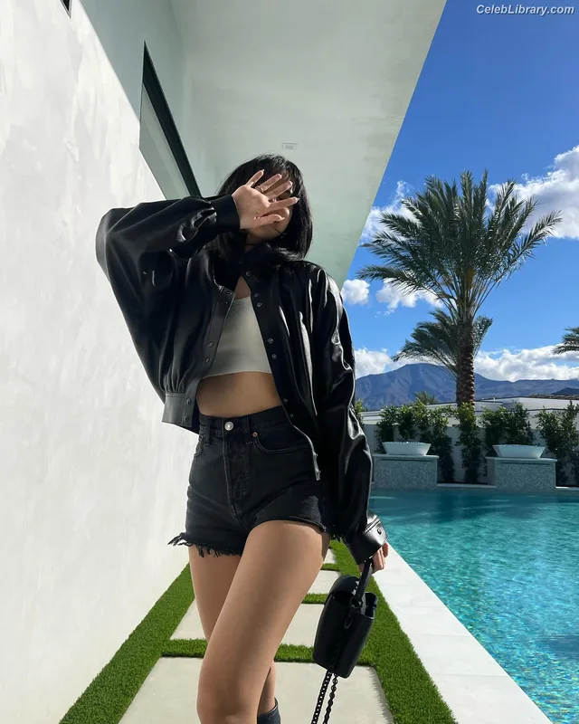 Lisa BLΛƆKPIИK (Blackpink) photo 10 of 6190