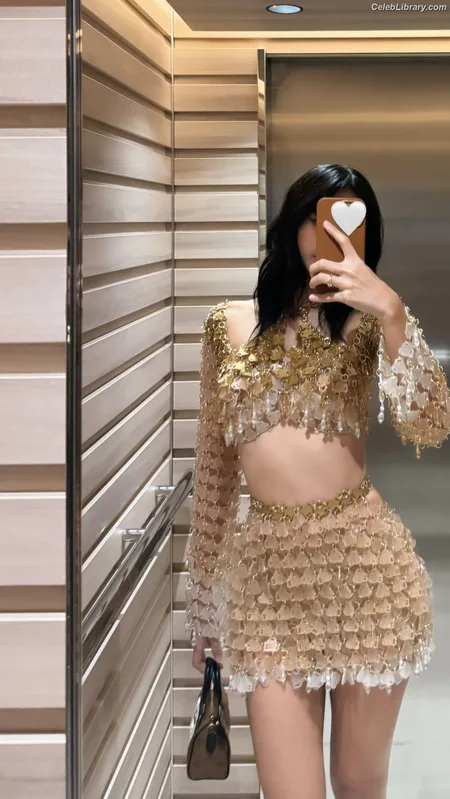 Lisa BLΛƆKPIИK (Blackpink) photo 23 of 6190