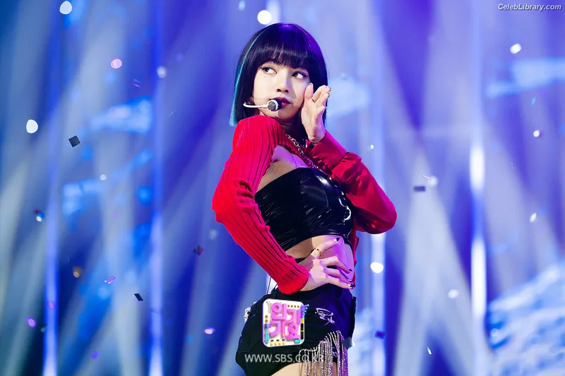 Lisa  BLΛƆKPIИK (Blackpink) photo 15 of 6190