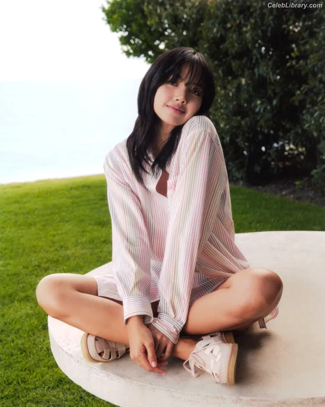 Lisa  BLΛƆKPIИK (Blackpink) photo 11 of 6190