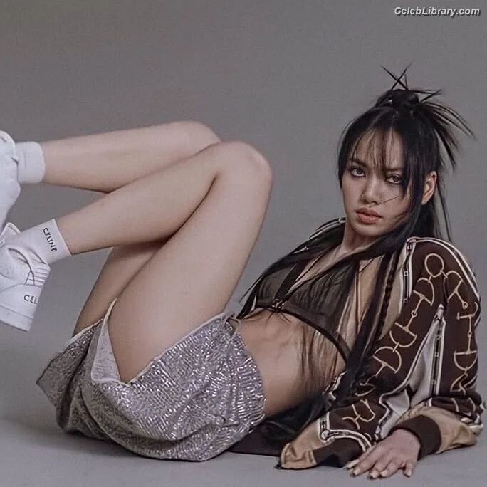 Lisa BLΛƆKPIИK (Blackpink) photo 20 of 6190