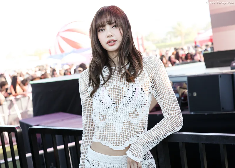 Lisa BLΛƆKPIИK (Blackpink) photo 1 of 6190