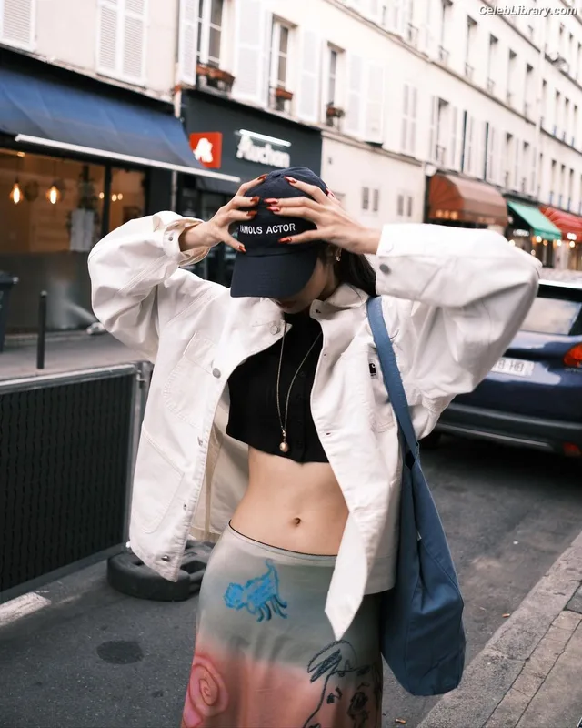 Lisa BLΛƆKPIИK (Blackpink) photo 20 of 6190
