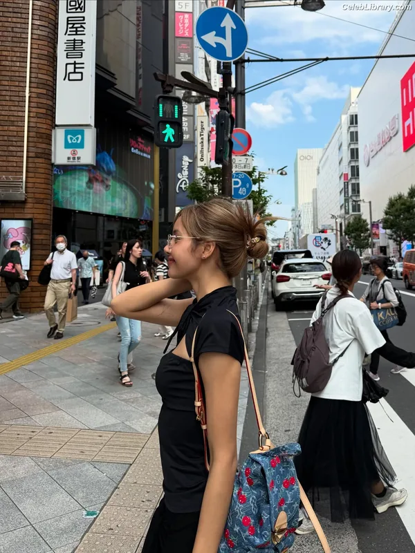 Lisa  BLΛƆKPIИK (Blackpink) photo 12 of 6190