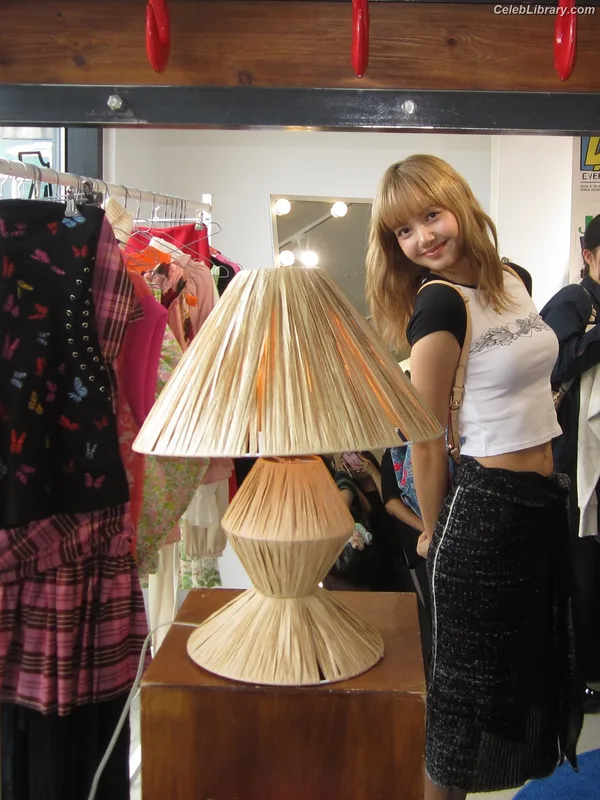 Lisa  BLΛƆKPIИK (Blackpink) photo 17 of 6190