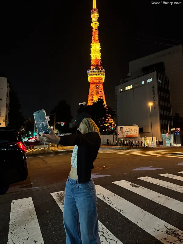 Lisa  BLΛƆKPIИK (Blackpink) photo 23 of 6190