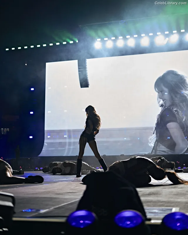 Lisa  BLΛƆKPIИK (Blackpink) photo 21 of 6190