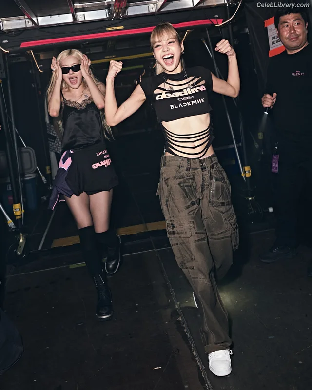 Lisa  BLΛƆKPIИK (Blackpink) photo 22 of 6190