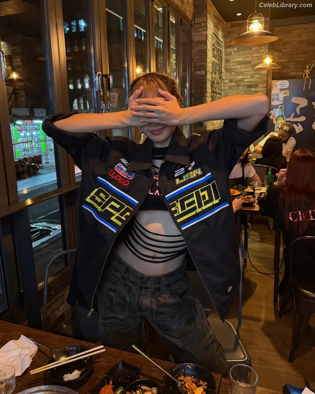 Lisa  BLΛƆKPIИK (Blackpink) photo 1 of 6190