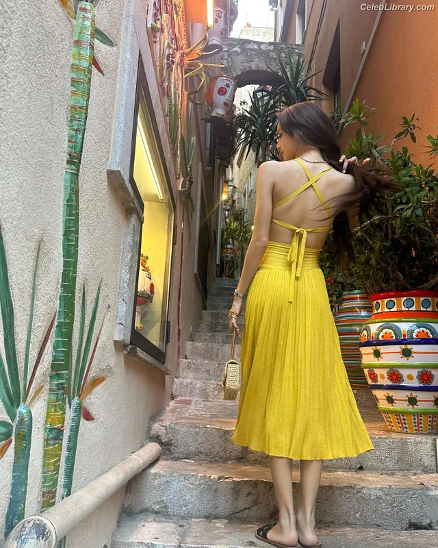 Lisa  BLΛƆKPIИK (Blackpink) photo 19 of 6190