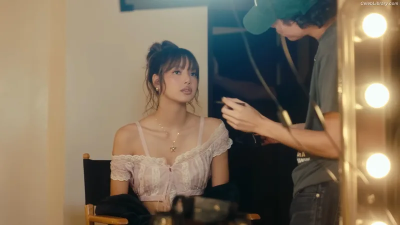 Lisa  BLΛƆKPIИK (Blackpink) photo 7 of 6190