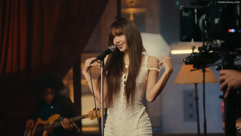 Lisa  BLΛƆKPIИK (Blackpink) photo 2 of 6190
