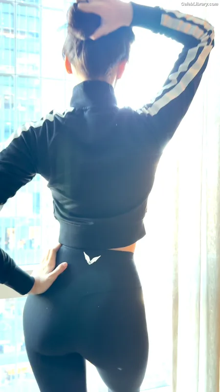 Lisa  BLΛƆKPIИK (Blackpink) photo 16 of 6190