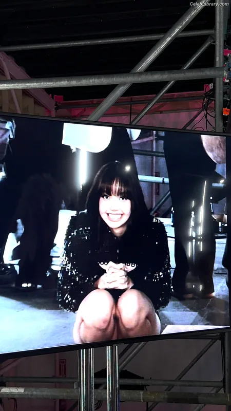 Lisa  BLΛƆKPIИK (Blackpink) photo 5 of 6190