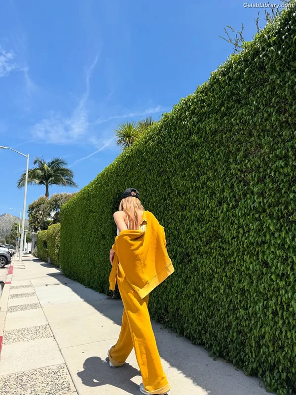 Lisa  BLΛƆKPIИK (Blackpink) photo 20 of 6190