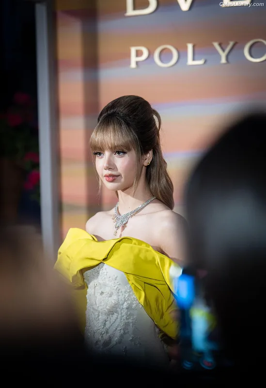 Lisa  BLΛƆKPIИK (Blackpink) photo 16 of 6190