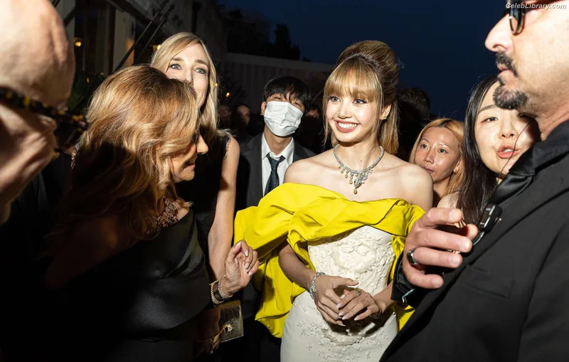 Lisa  BLΛƆKPIИK (Blackpink) photo 8 of 6190