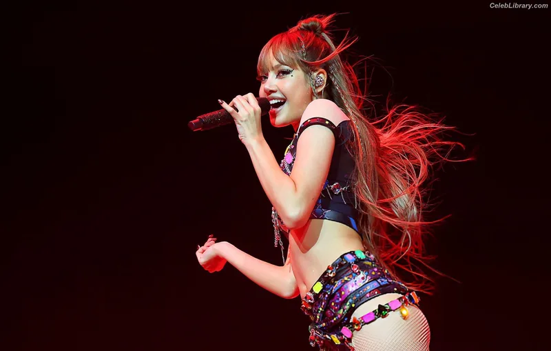 Lisa  BLΛƆKPIИK (Blackpink) photo 5 of 6190