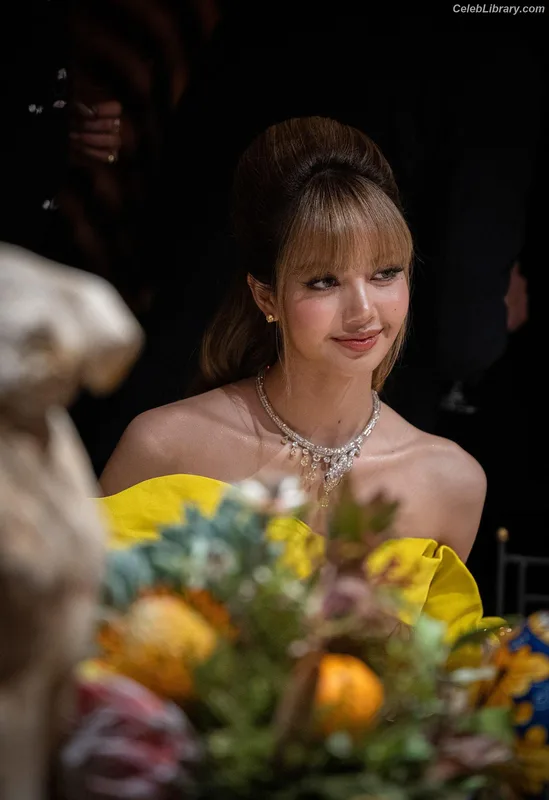 Lisa  BLΛƆKPIИK (Blackpink) photo 8 of 6190