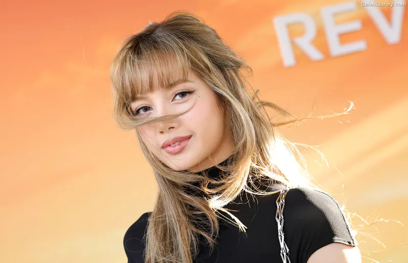 Lisa  BLΛƆKPIИK (Blackpink) photo 2 of 6190