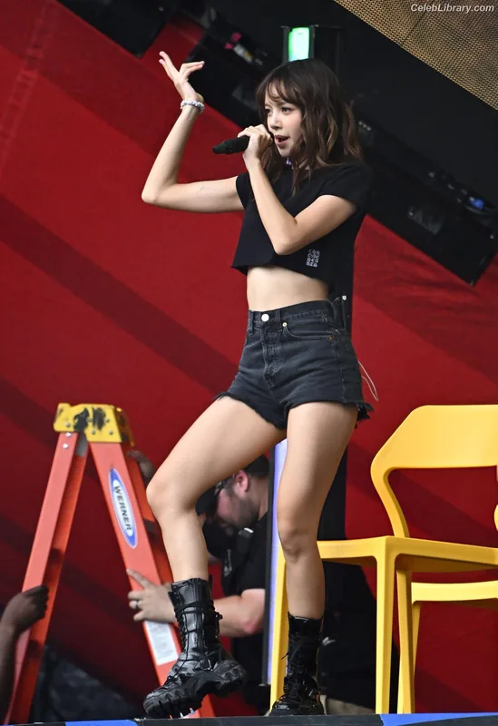 Lisa  BLΛƆKPIИK (Blackpink) photo 19 of 6190