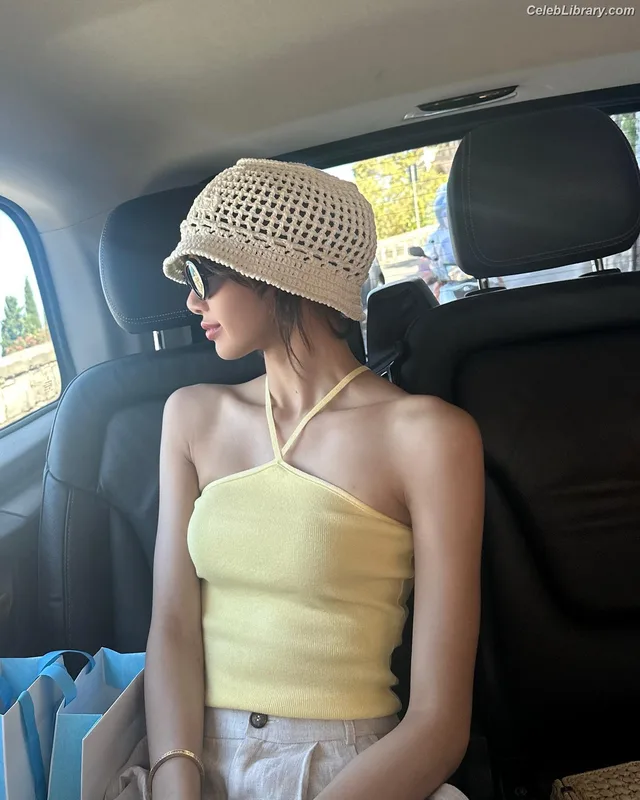 Lisa  BLΛƆKPIИK (Blackpink) photo 20 of 6190