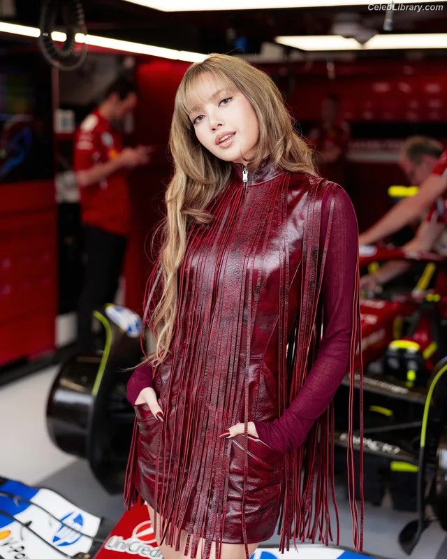 Lisa  BLΛƆKPIИK (Blackpink) photo 8 of 6190