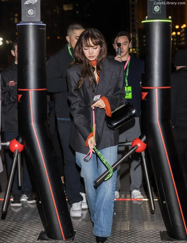 Lisa  BLΛƆKPIИK (Blackpink) photo 22 of 6190