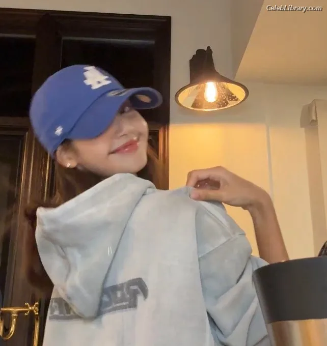 Lisa BLΛƆKPIИK (Blackpink) photo 5 of 6190