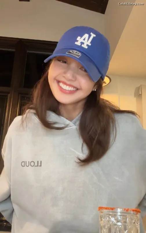 Lisa BLΛƆKPIИK (Blackpink) photo 12 of 6190